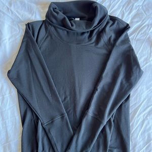 Lululemon turtle neck sweatshirt